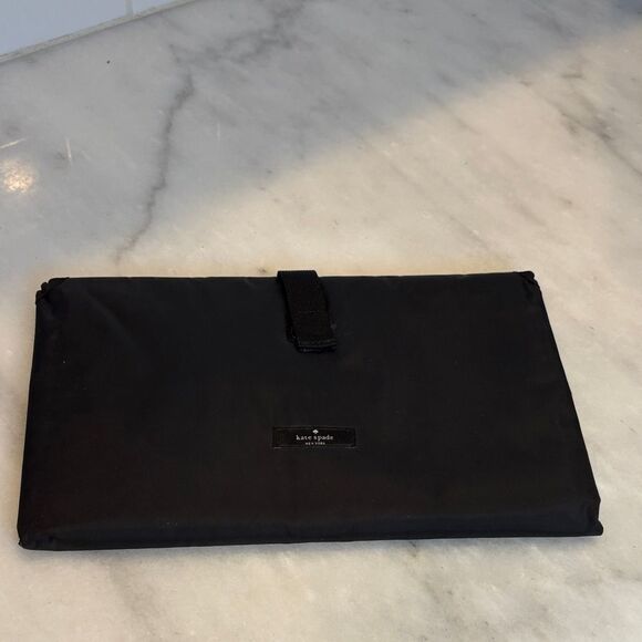 Kate Spade Watson Lane Betheny Baby Bag or Weekender Travel Bag - Picture 16 of 16